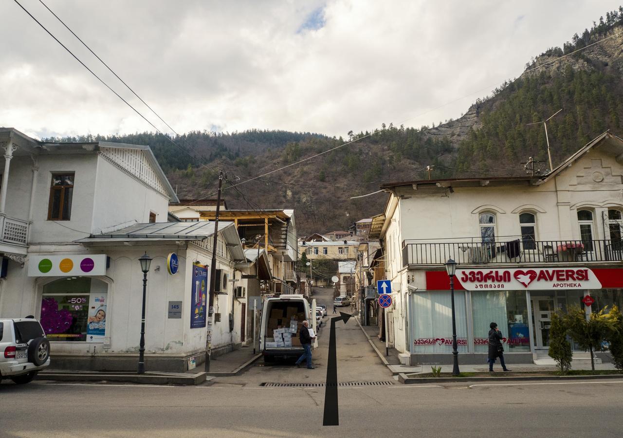 House In Borjomi Hotel Kültér fotó